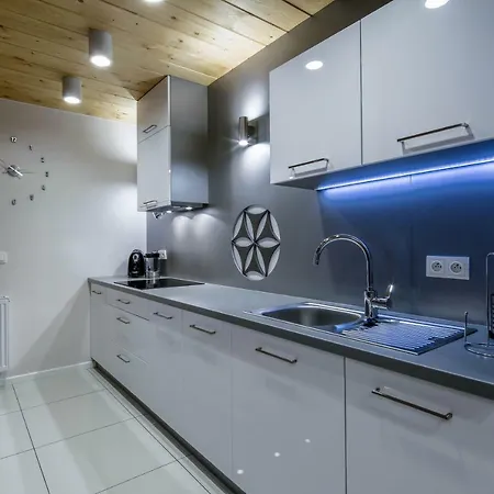 Tatrzanski Raj Apartment *